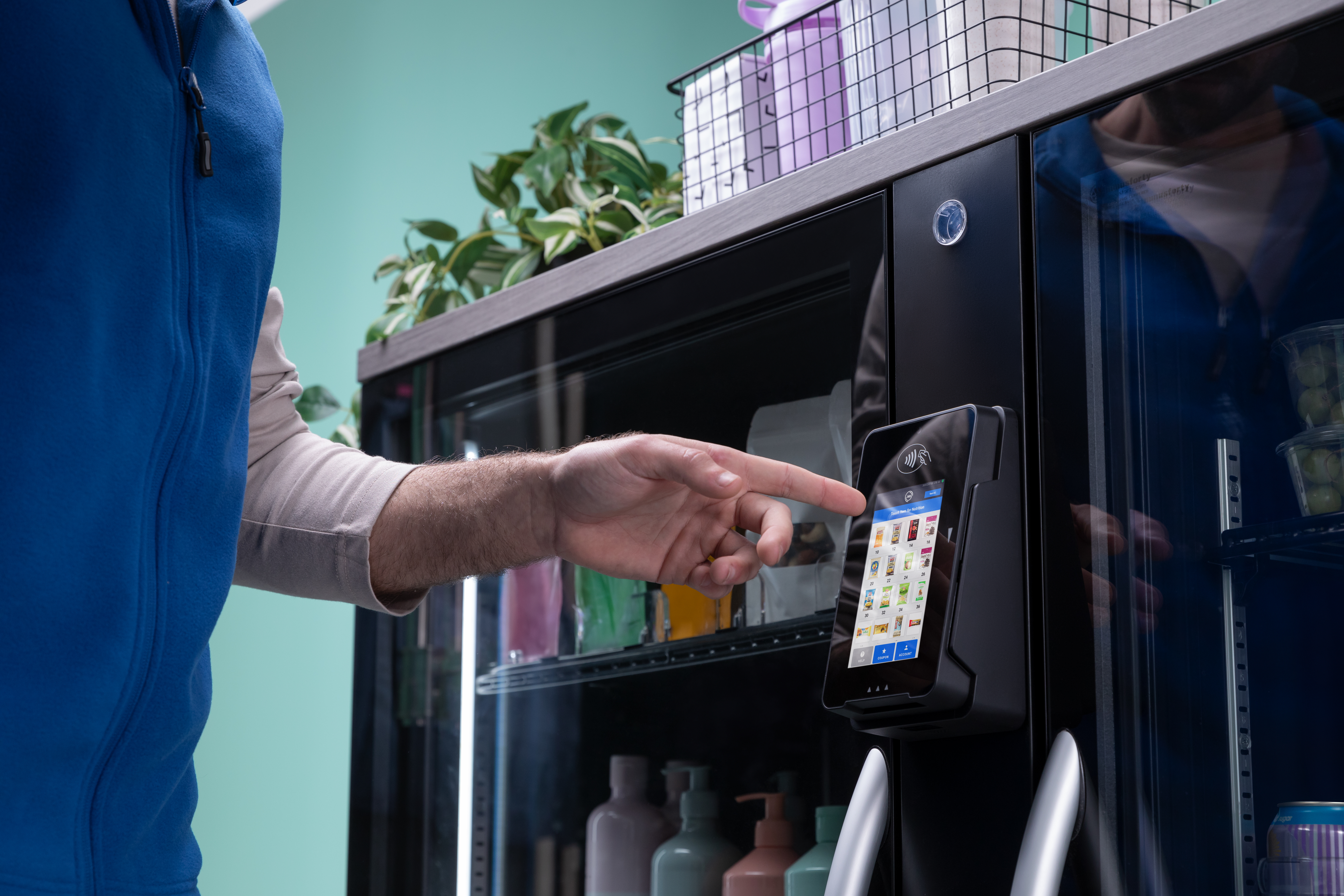 Vending touchscreen and contactless technology